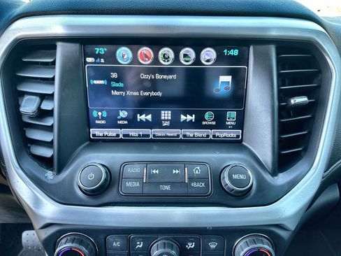 Used 2019 GMC Acadia SLT image 13