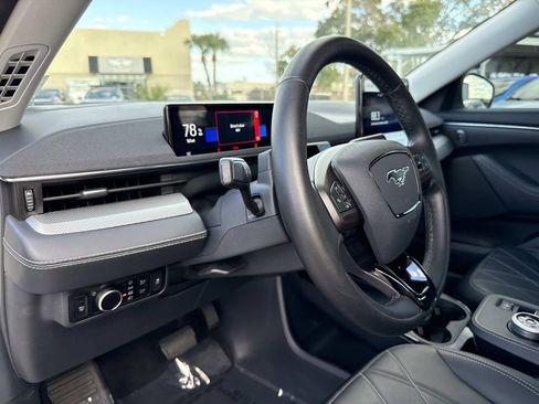 Used 2023 Ford Mustang Mach-E Select image 21