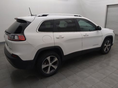 Used 2019 Jeep Cherokee Limited FWD image 10