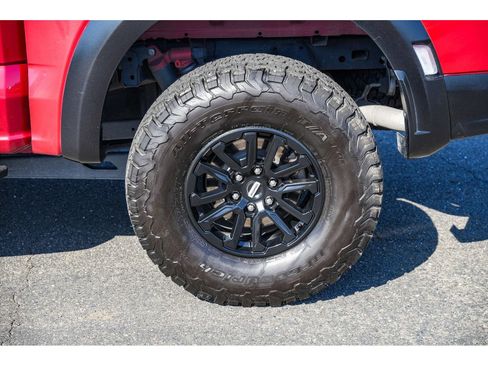 Used 2025 Ford F150 Raptor AWD/4WD image 10