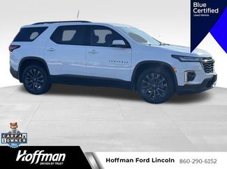 Used 2023 Chevrolet Traverse RS video 1