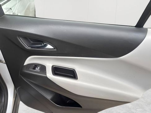 Used 2019 Chevrolet Equinox LT FWD image 18