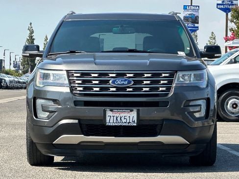 Used 2016 Ford Explorer XLT w/ Equipment Group 202A FWD image 10
