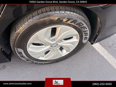 Used 2013 Hyundai Sonata Hybrid image 15