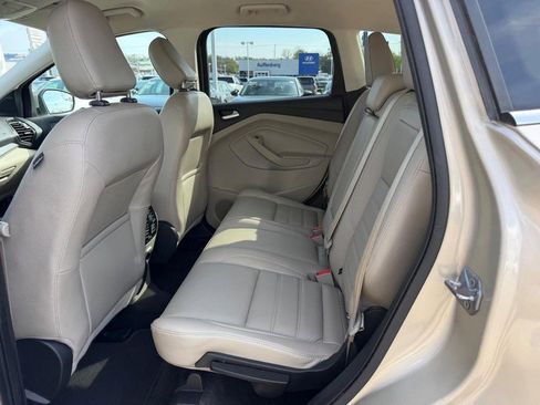 Used 2018 Ford Escape SEL image 9