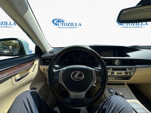 Used 2013 Lexus ES 350 FWD image 9