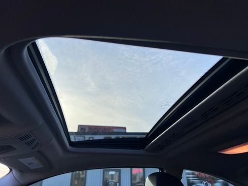 Used 2015 BMW 228i Coupe image 29