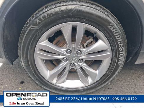 Used 2024 Acura MDX SH-AWD image 10