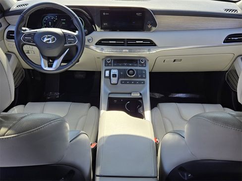 Certified 2022 Hyundai Palisade Limited image 13