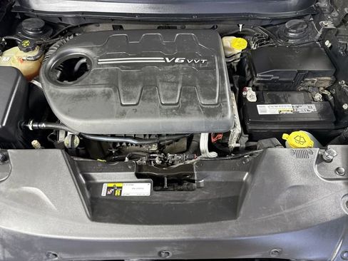 Used 2015 Jeep Cherokee Limited AWD/4WD image 28