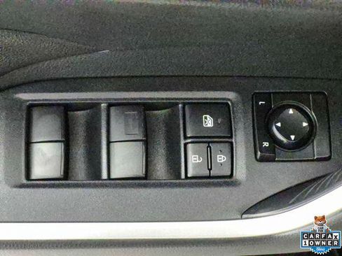 Certified 2023 Toyota RAV4 LE AWD/4WD image 16