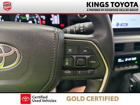 Certified 2025 Toyota 4Runner SR5 AWD/4WD image 23