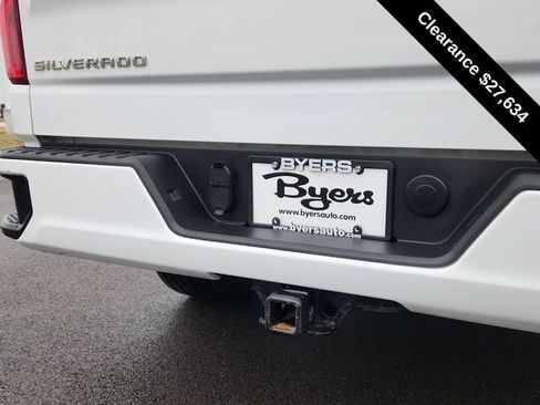 Used 2022 Chevrolet Silverado 1500 RST AWD/4WD image 23
