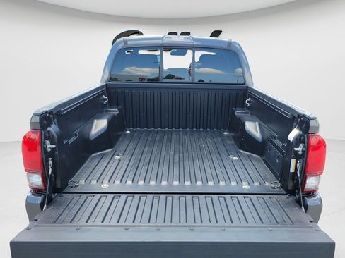 Certified 2023 Toyota Tacoma SR AWD/4WD image 9