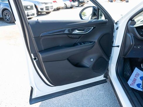 Used 2023 Buick Envision Essence w/ Sport Touring Package FWD image 10