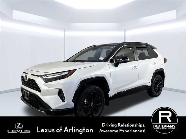 Used 2025 Toyota RAV4 XSE w/ Advanced Technology Package AWD/4WD image 2