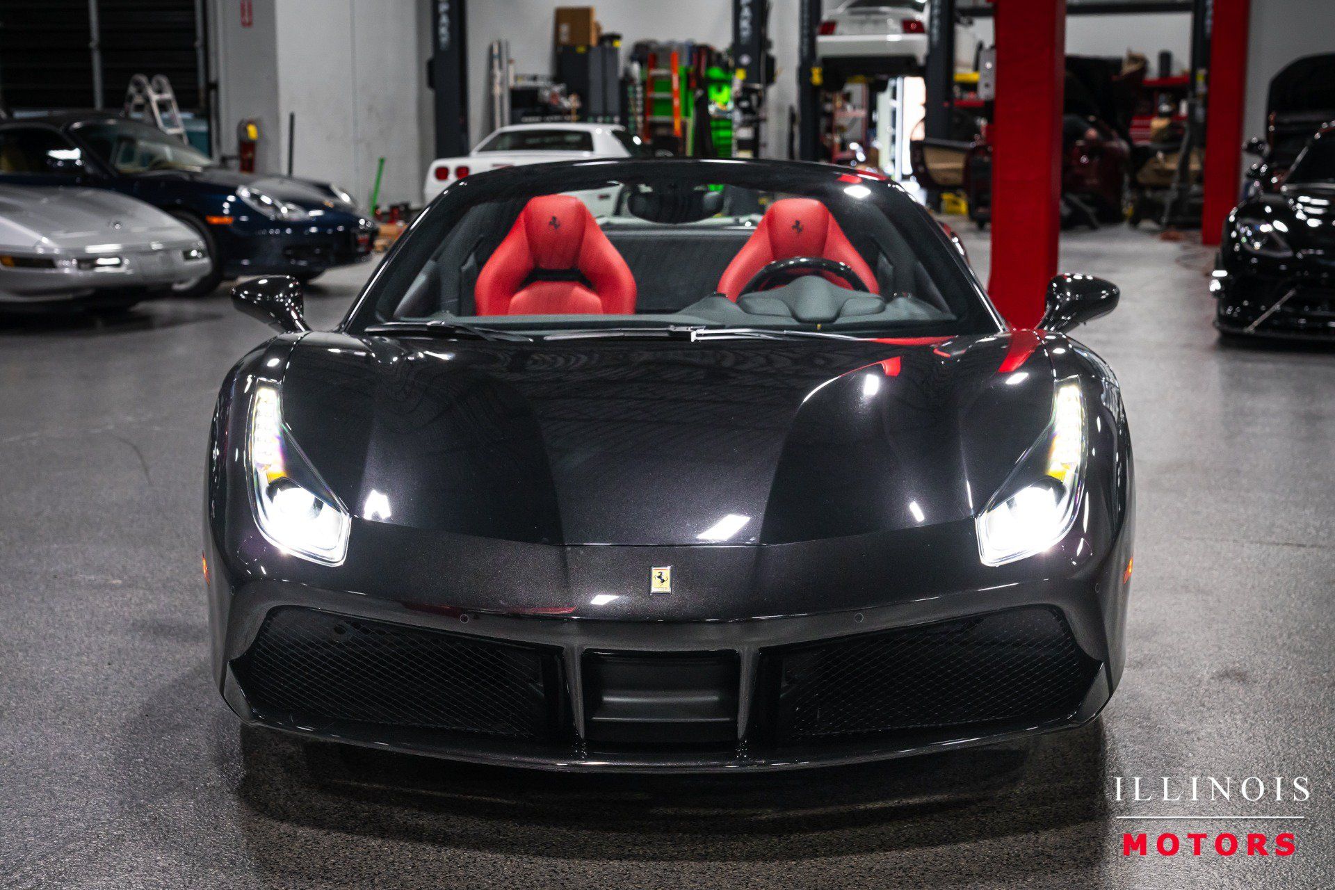 Used 2019 Ferrari 488 Spider RWD image 8