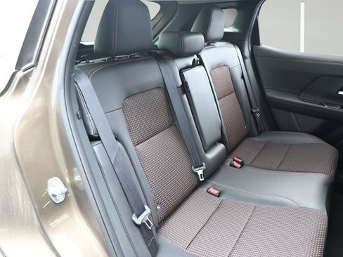 Certified 2025 Nissan Kicks SR FWD image 13