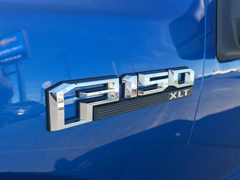 Used 2018 Ford F150 XLT w/ Equipment Group 301A Mid AWD/4WD image 9