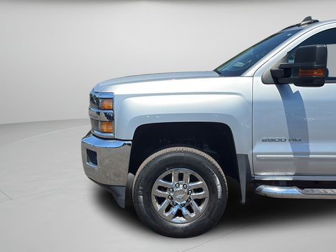 Used 2018 Chevrolet Silverado 2500 LT w/ All Star Edition AWD/4WD image 26