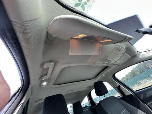 Used 2012 Ford Focus SEL image 32