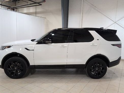 Used 2022 Land Rover Discovery S R-Dynamic image 2