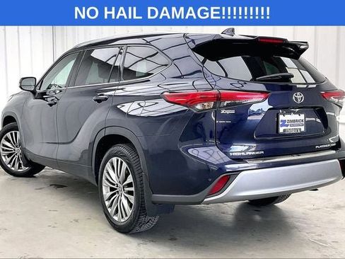 Used 2020 Toyota Highlander Platinum AWD/4WD image 11