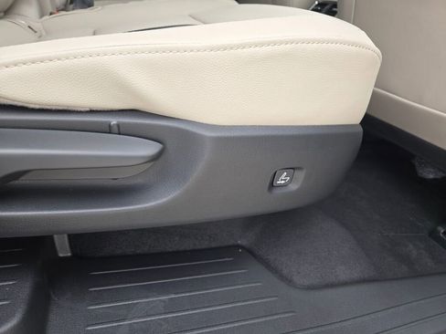 New 2026 MAZDA CX-90 3.3 Turbo w/ Preferred Package image 9