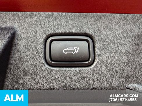 Used 2025 Hyundai Tucson SEL FWD image 16