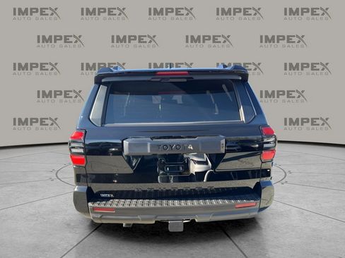 Used 2025 Toyota 4Runner SR5 image 4