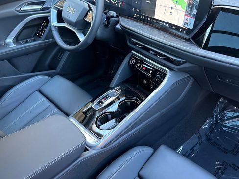 New 2025 Audi Q5 Premium Plus image 13