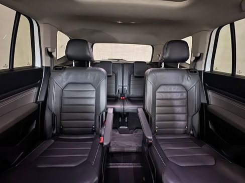 Used 2022 Volkswagen Atlas SEL Premium AWD/4WD image 7