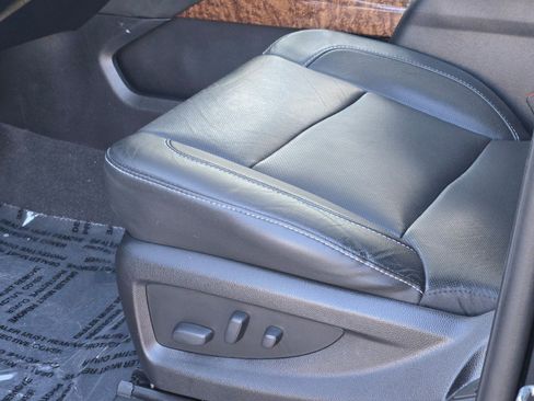 Used 2020 Chevrolet Tahoe Premier image 24