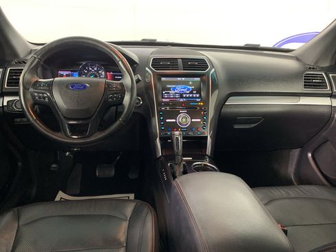 Used 2016 Ford Explorer Sport w/ Equipment Group 401A AWD/4WD image 35