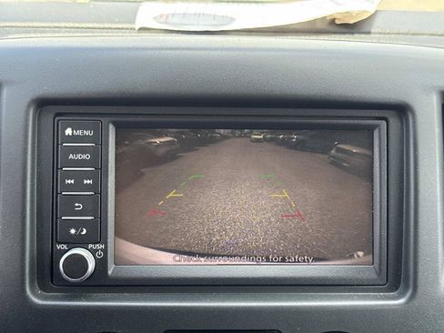 Used 2020 Nissan NV200 S FWD image 18