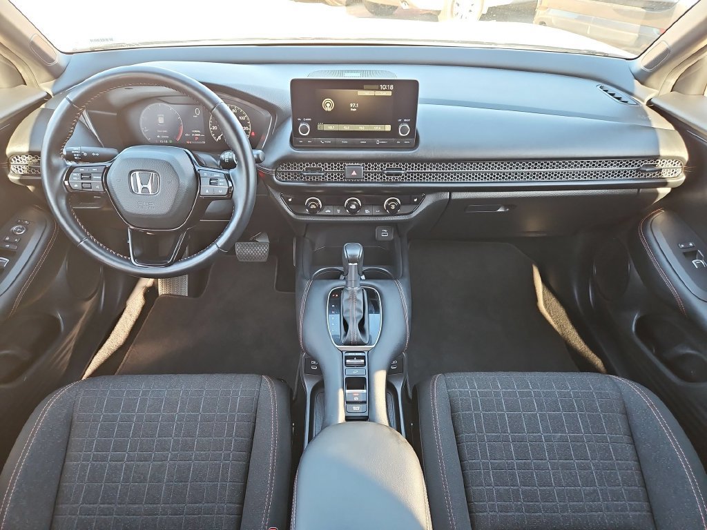 Used 2025 Honda HR-V Sport image 26
