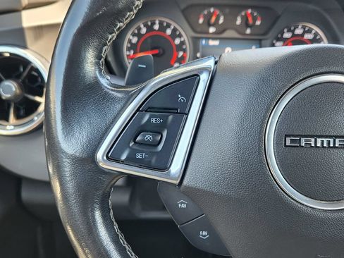 Used 2023 Chevrolet Camaro LT RWD image 17