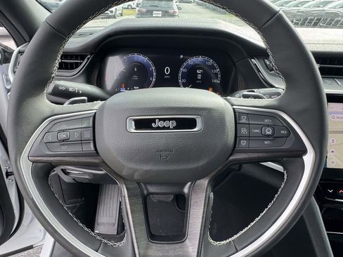 New 2026 Jeep Grand Cherokee Limited AWD/4WD image 19