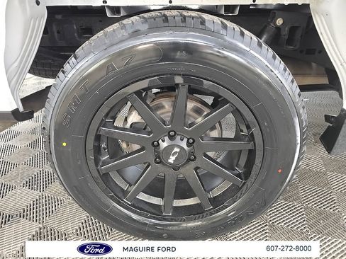 Used 2023 Ford F150 XLT image 16