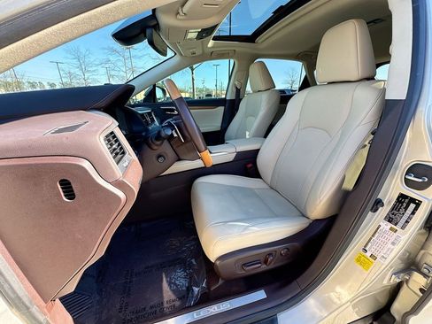 Used 2020 Lexus RX 350 FWD w/ Premium Package image 19