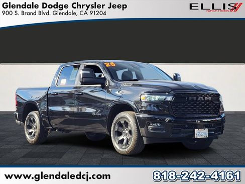 Used 2025 RAM 1500 Big Horn AWD/4WD image 1