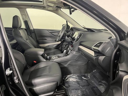 Used 2024 Subaru Forester Limited w/ Pop Package 2 image 17