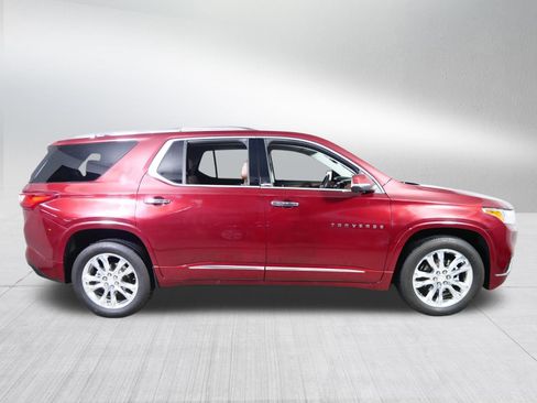 Used 2021 Chevrolet Traverse High Country AWD/4WD image 8