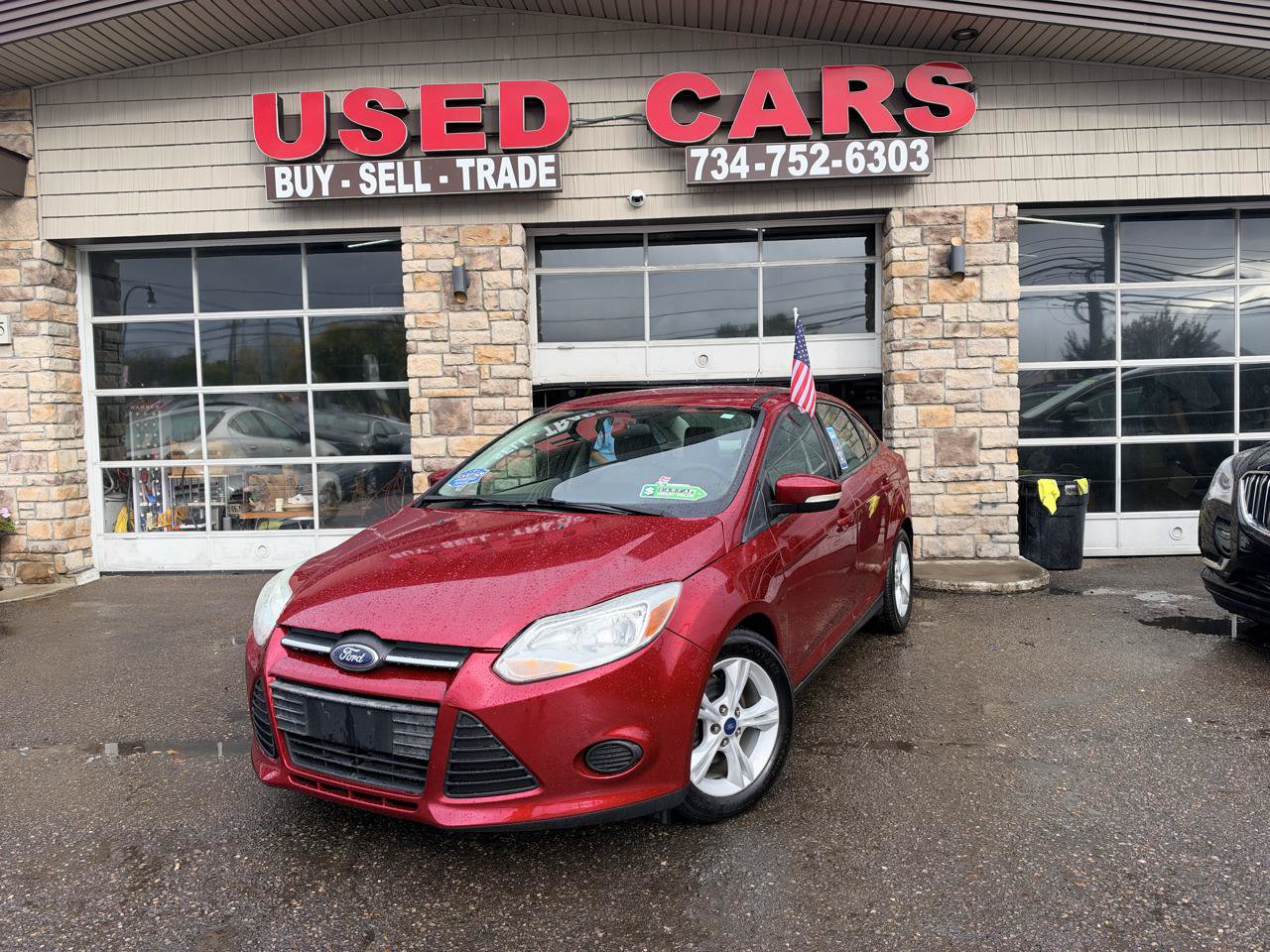 Used 2014 Ford Focus SE FWD image 1