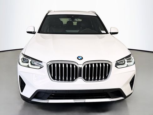 Used 2022 BMW X3 sDrive30i w/ Convenience Package image 2