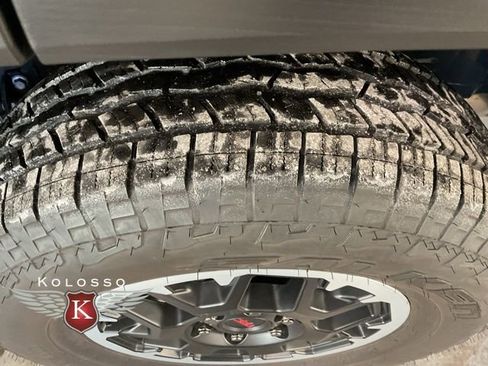 New 2025 Toyota 4Runner TRD Off-Road Premium image 8