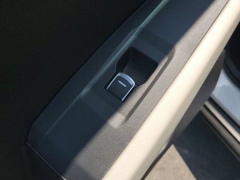 Certified 2023 Honda Accord EX image 14