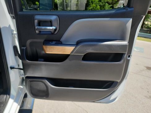 Used 2016 Chevrolet Silverado 2500 LTZ w/ Duramax Plus Package RWD image 38