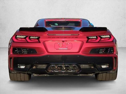 Used 2025 Chevrolet Corvette Z06 RWD image 7