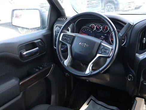 Certified 2021 Chevrolet Silverado 1500 LT Trail Boss image 10